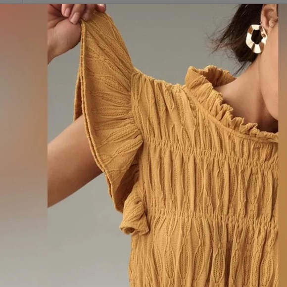 NWT Anthropologie flutter sleeve top❤️❤️❤️❤️ - Picture 4 of 12